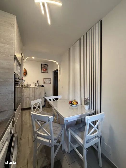 Apartament 3 camere zona Astra