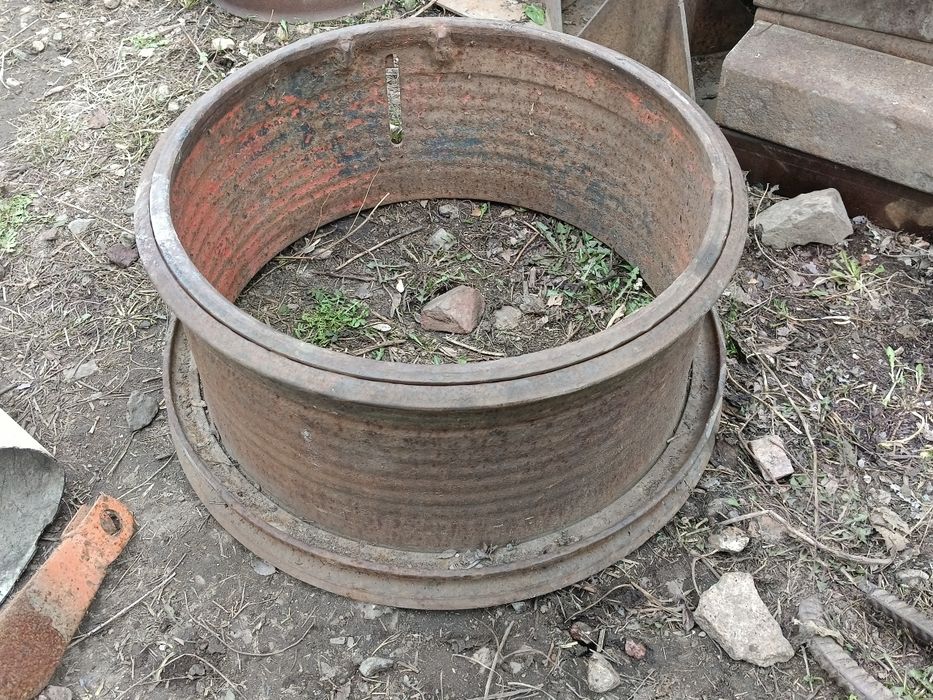 Продам диски на камаз
