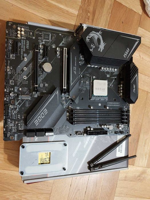 MSI B550 Gaming Edge Wi-Fi, AM4