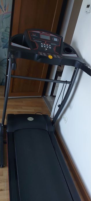 Banda de alergat electrica FitTronic