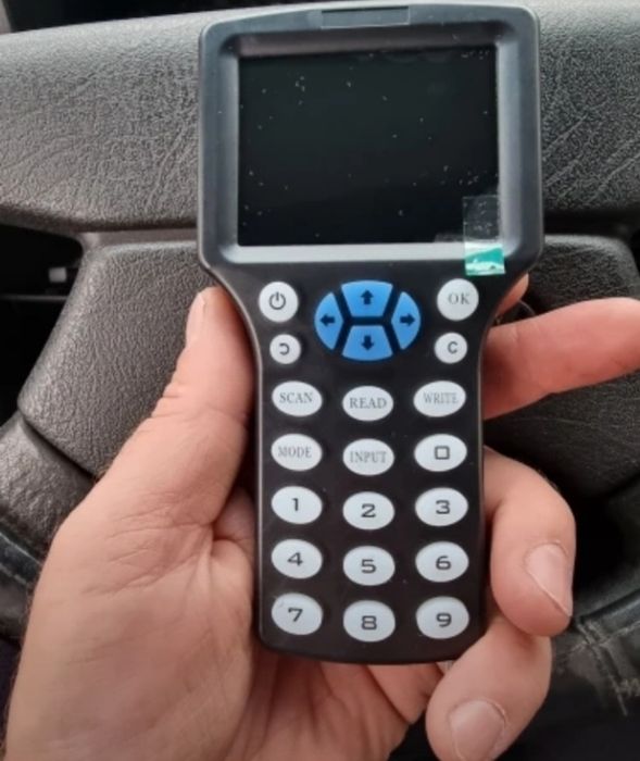 Программатор домофоных ключей