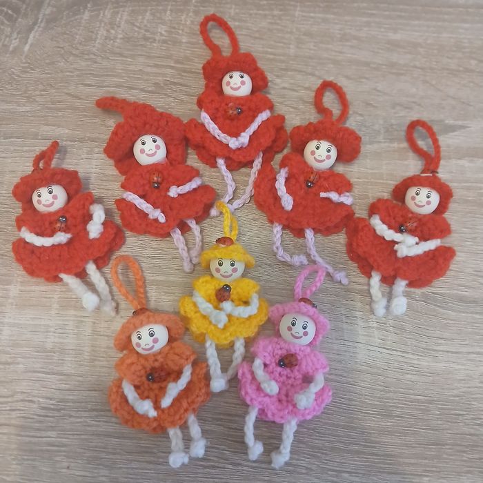 Brelocuri martisoare crosetate