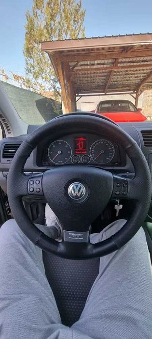 Husa volan piele negru 38 cm. VW GOLF 5 JETTA 5 PASSAT B6 TIGUAN Nou