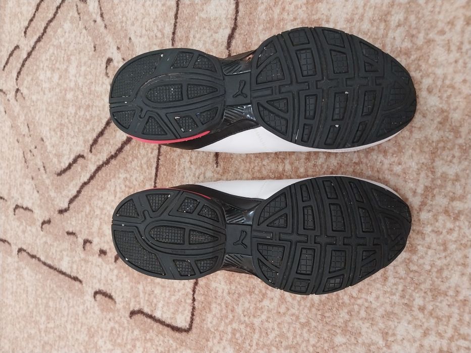 Маратонки  Puma  38 номер