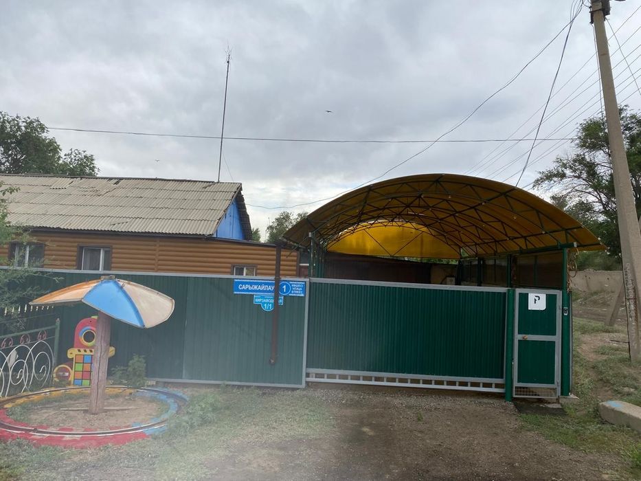 Продаётся дом находится в посёлке аварийный