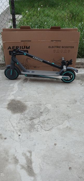 Trotinetă electrică AERIUM T350 PRO albastră