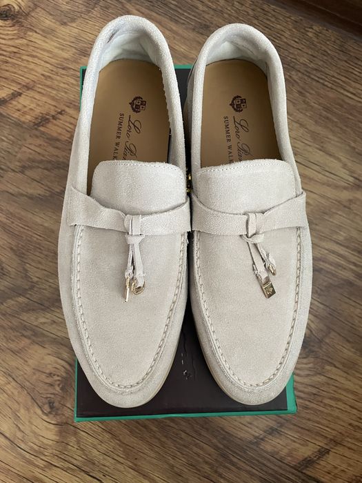 Продам лорики 38р