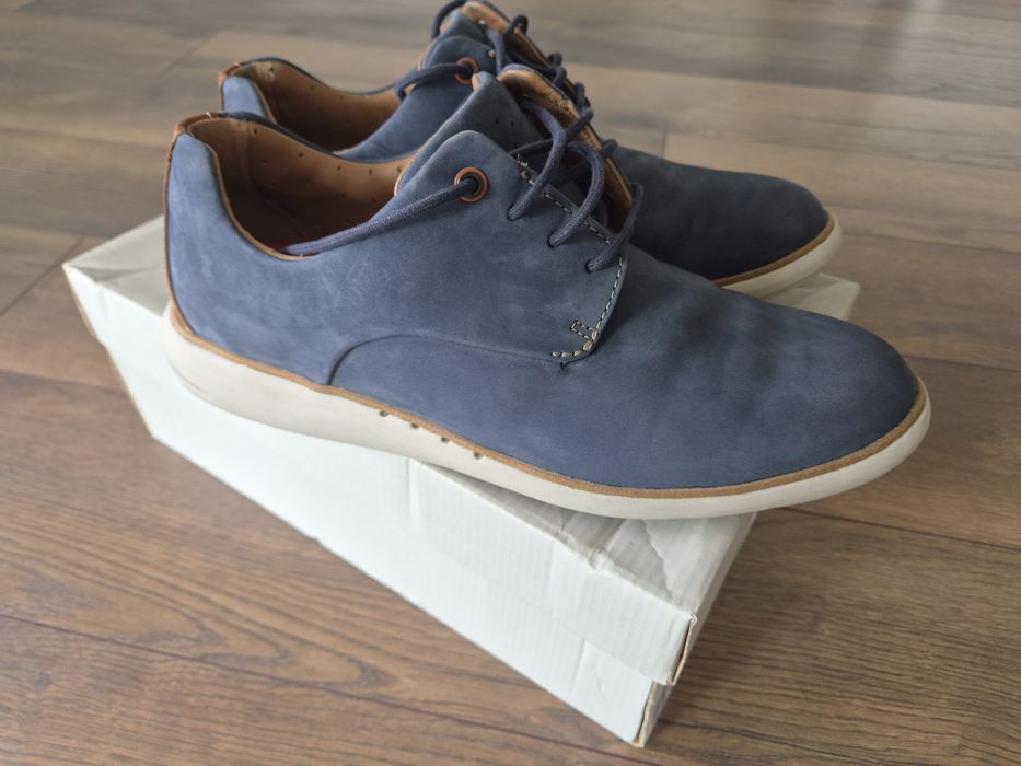 Обувки Clarks, 43 номер