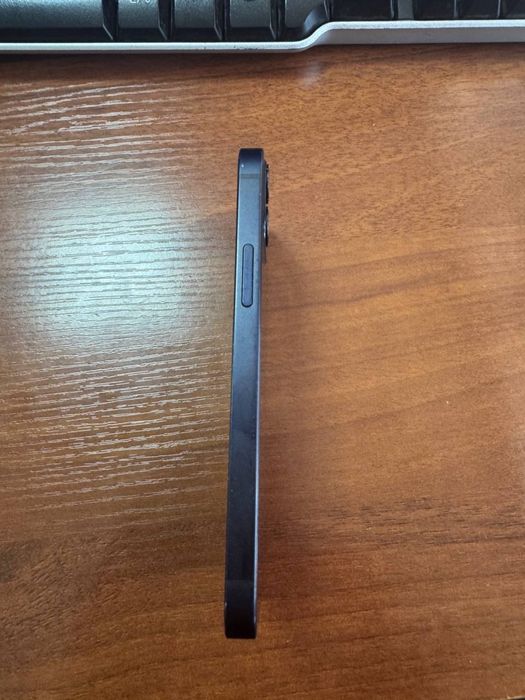 Iphone 12 mini radnoy