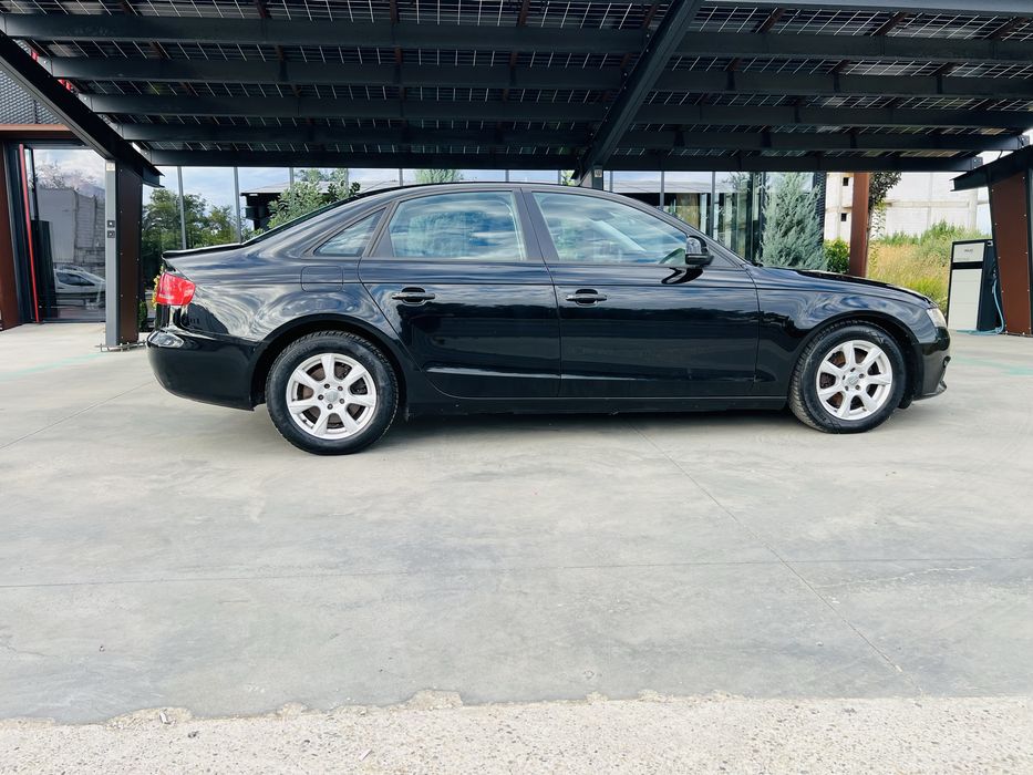Vand Audi A4 B8 2.0 D