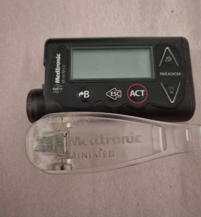 Pompa insulina Medtronic Minimed Paradigm