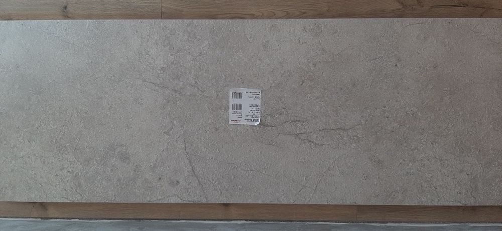 Blat Egger. Model F 052