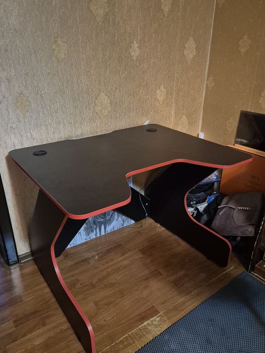 Продам игровой стол