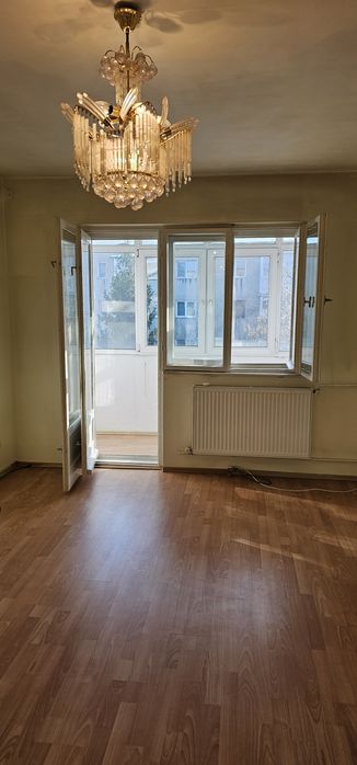 Apartament de vanzare zona de nord a orasului Ploiesti