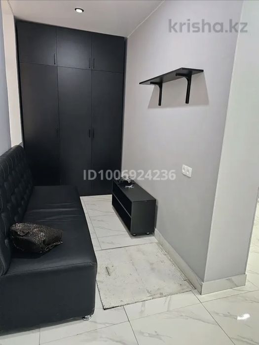Парта со стульями