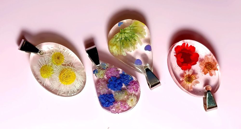 Украшения из эпоксидной смолы