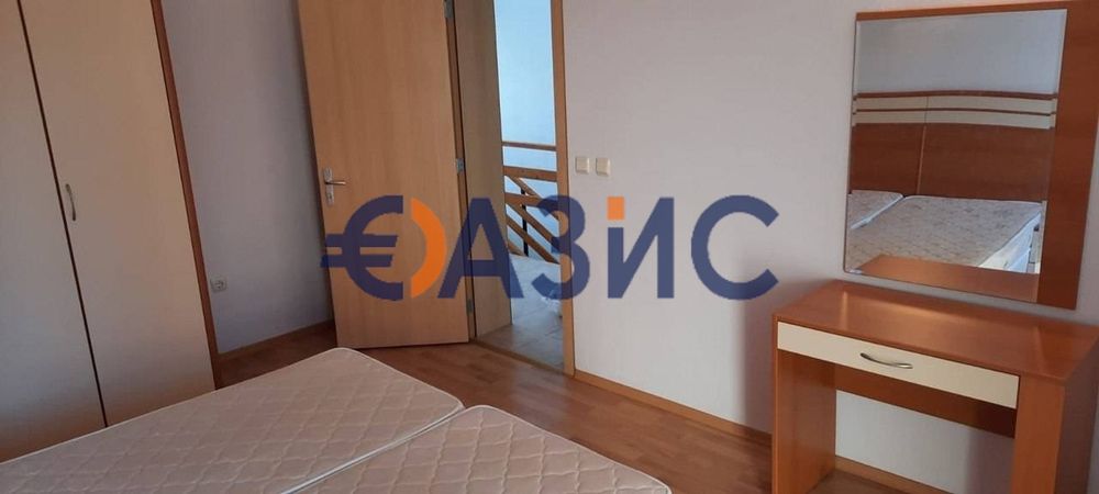 Продава се Хотел в с. Рогачево, Област Добрич - 2457 кв.м за 316 €/кв.м - Снимка #12