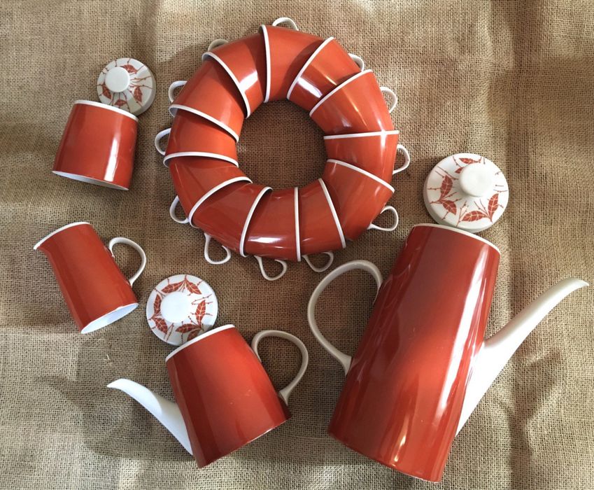 Чайно-кофейный сервиз на 12 персон. ГДР