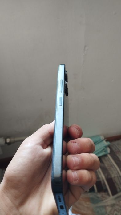Redmi 12  продам срочно срочно