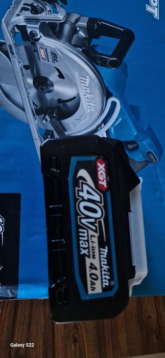 Makita circular ,ferestrau sabie pe acumulatori