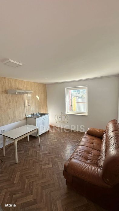 Casă Palas | 3 camere  | Teren 275 mp  | Pod Înalt | Beci