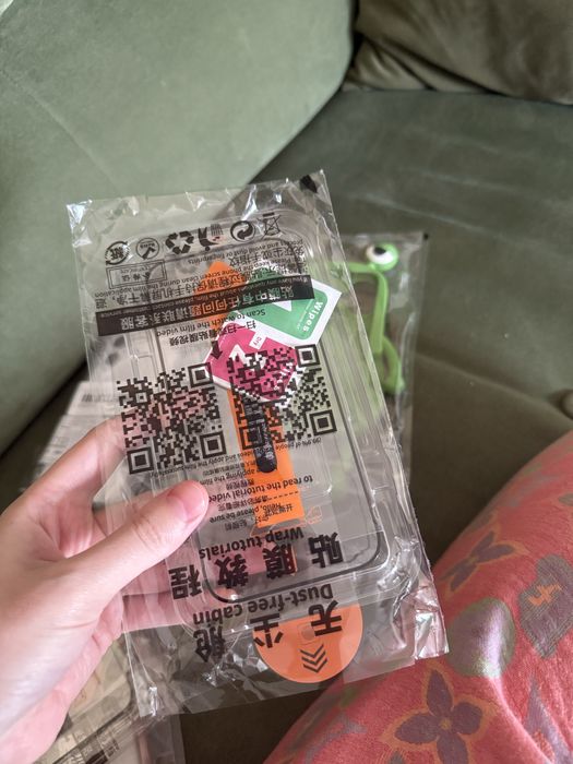 Продам новые чехлы для Iphone 17