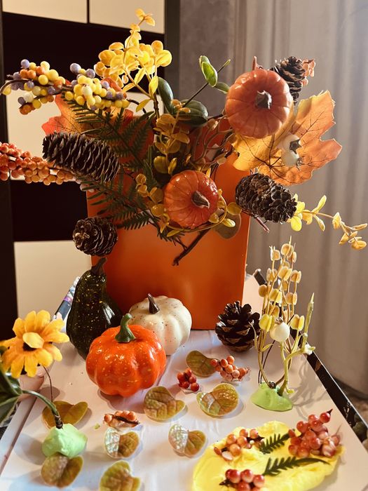 Подделки  на осень и в садик