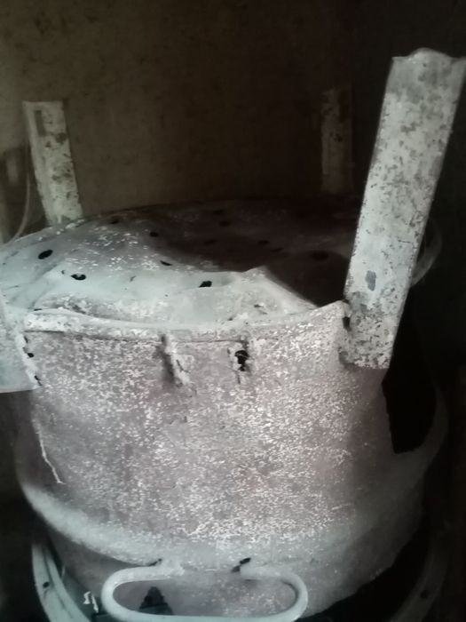 Продается. Все. Из. Дома