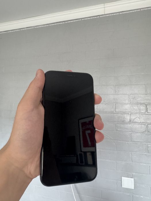 продам Iphone 11