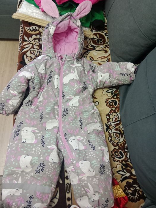 Продам одежду для девочки.