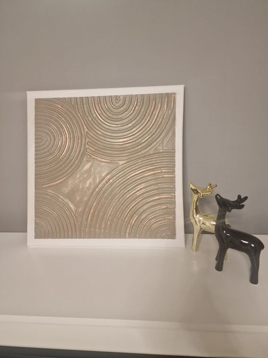 Tablou 3D realizat manual grej/cupru cu chenar alb 40x40 cm