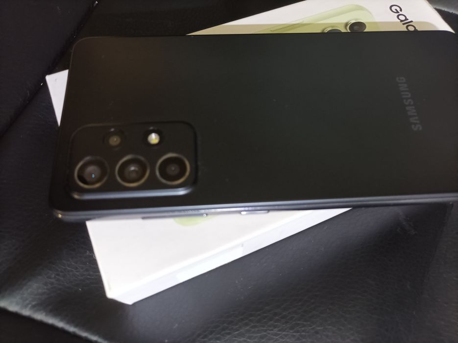 Samsung A52 black 128гб.Гаранция