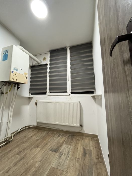 Vand Apartament cu 4 Camere pe Bld Regele Ferdinand 81