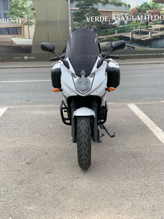 Yamaha XJ6 Diversion ABS 2011