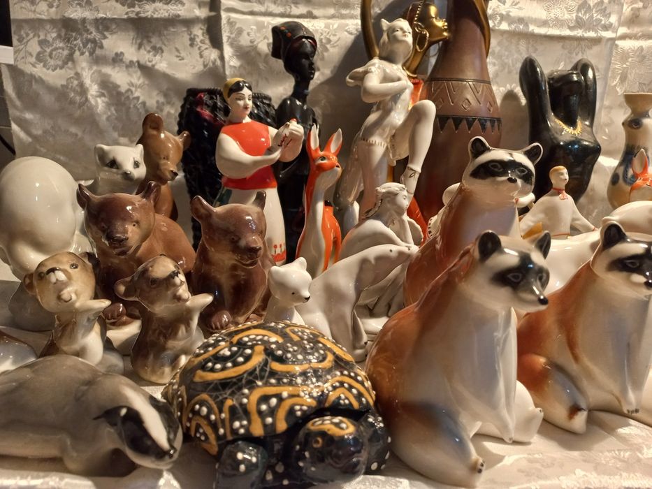 Статуэтки в идеальном состоянии