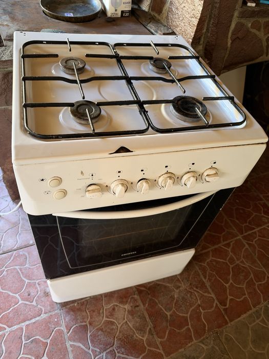 Газовая плита.