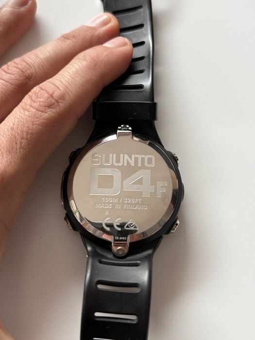 Suunto  D4F компютър