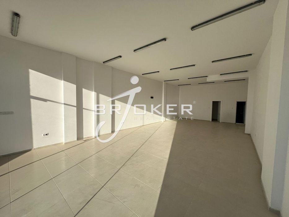 Продава се Магазин в Кърджали, Център - 96 кв.м за 1345 €/кв.м - Снимка #1