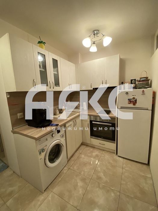 Тристаен обзаведен апартамент в кв. Кръстова вада до МЕТРОСТАНЦИЯ