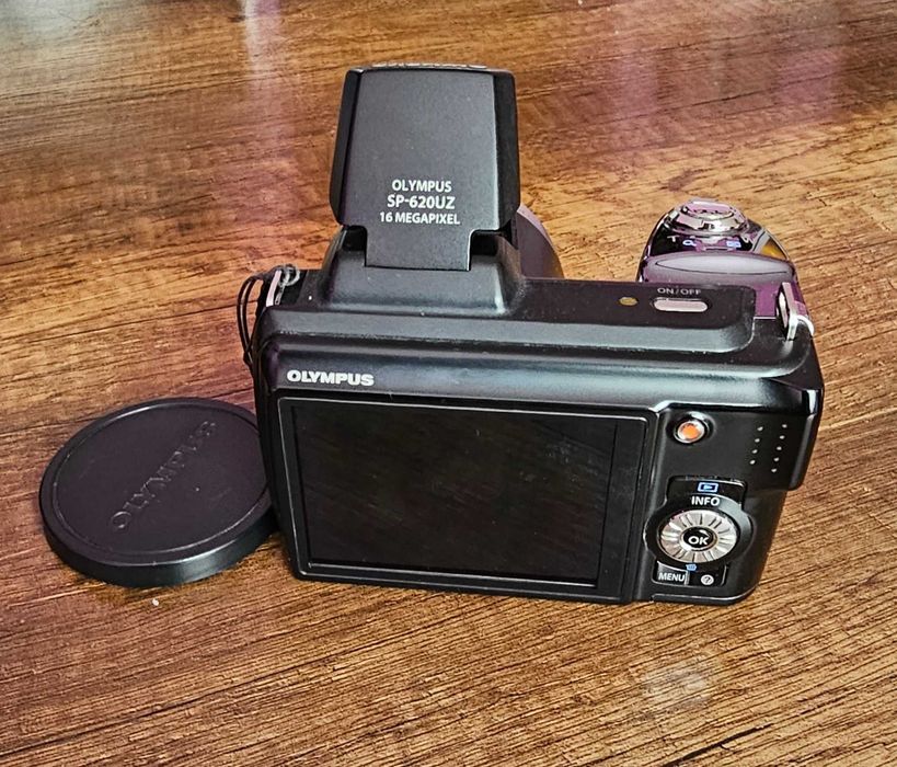 Продавам Фотоапарат Olympus SP 620 UZ