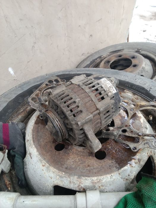 Продам генератор на матиз