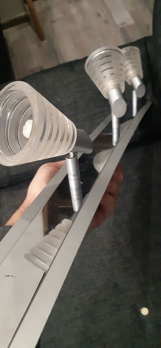 Линеен спот за таван