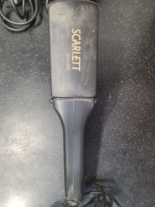 Продам плойку, утюжок, стайлер, расчески