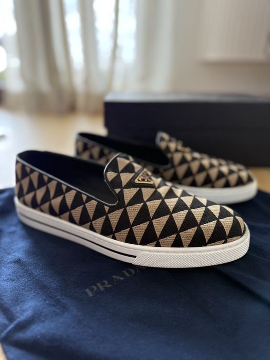 Оригинални мъжки мокасини PRADA
