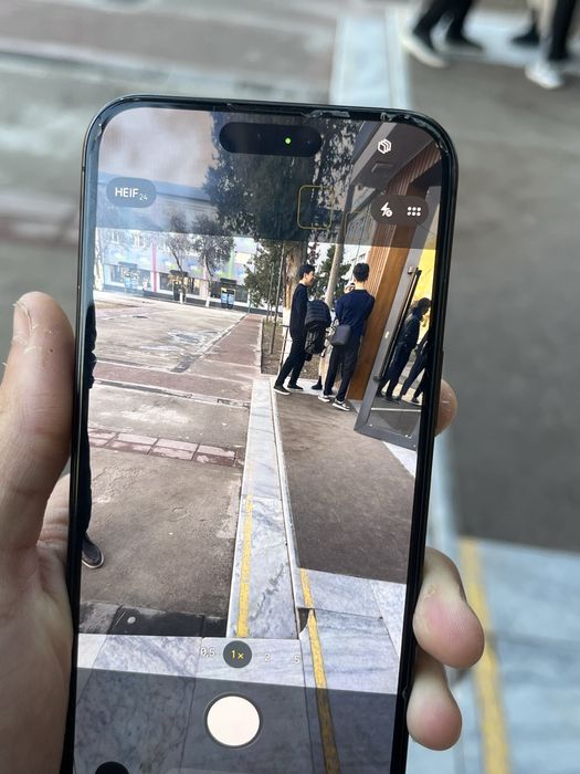 Iphone 15 pro max 256/87%