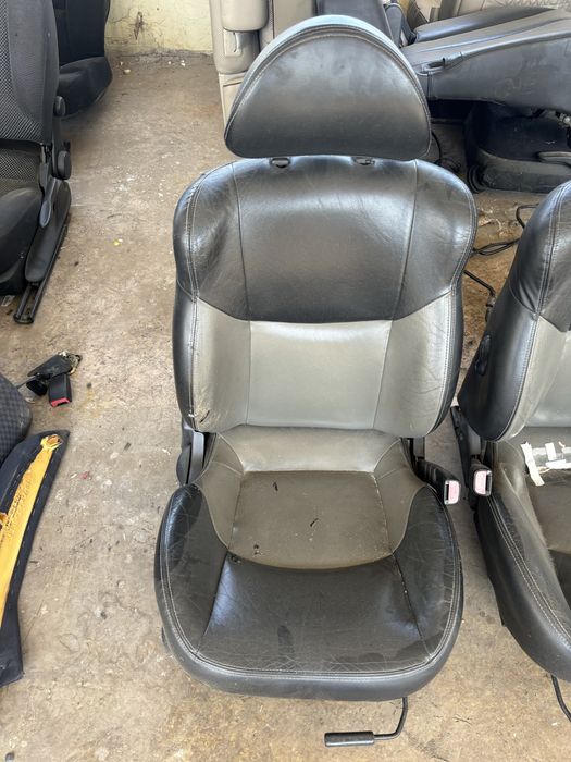 Hyundai Coupe  Хюндай Купе седалки