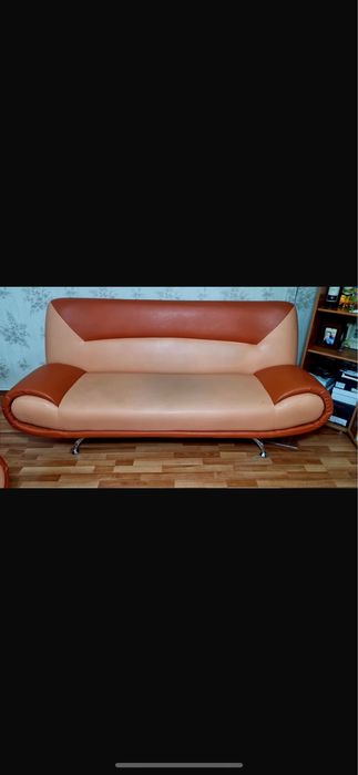 Canapea extensibila cu ladă , doua fotolii si Covor 2/3m