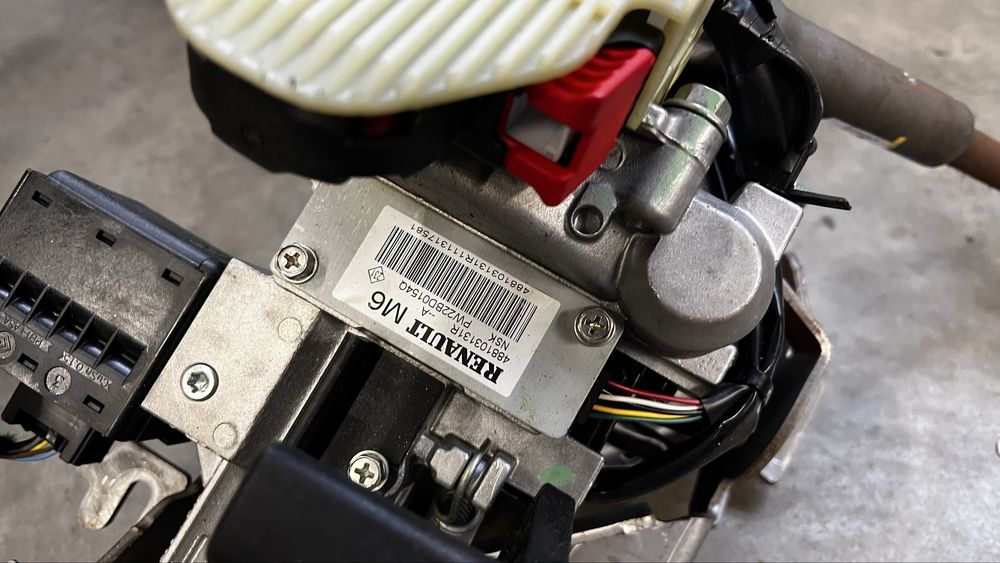 Renault Scenic 3 кормилна рейка