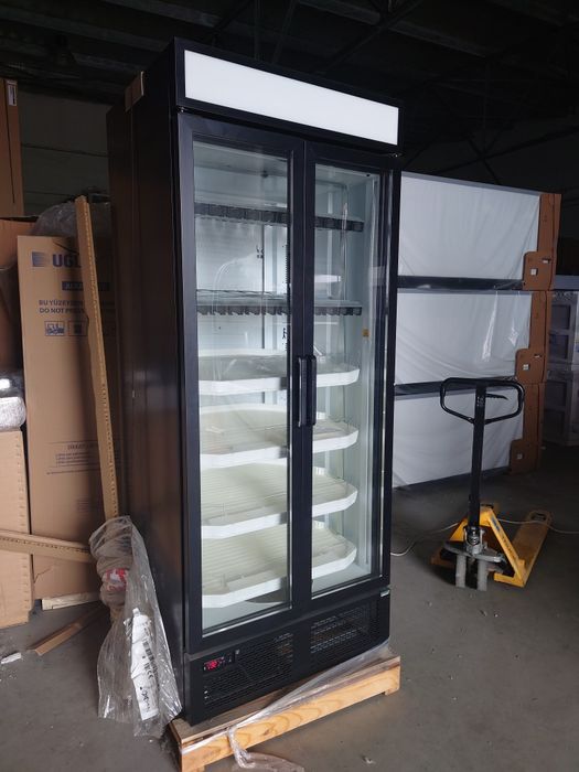 Vitrina băuturi rotativa AHT ML-900 / NOU / 91 cm L