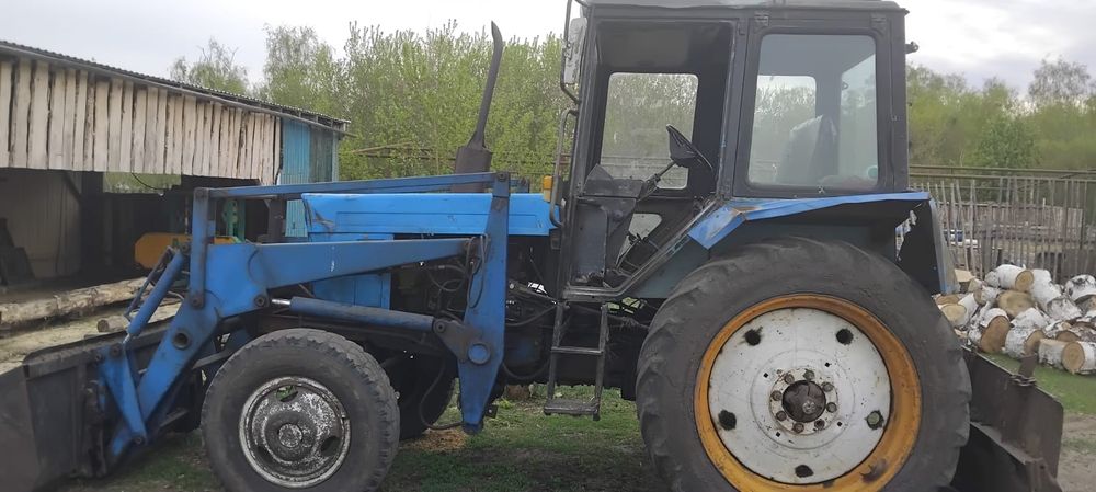 Продам трактор Беларусь